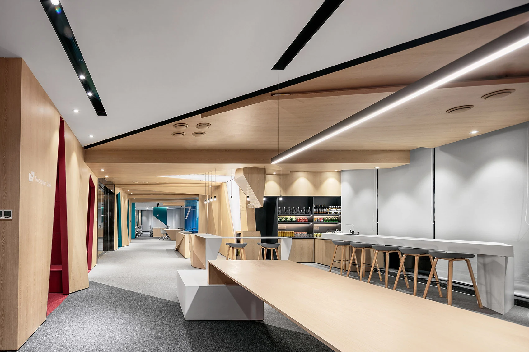 Expect Technology Workplace — Wuhan workplace interior, view 1