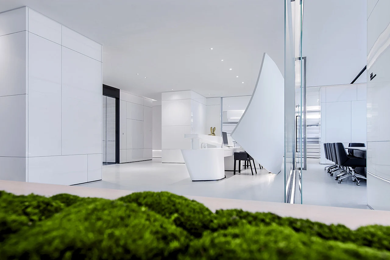 Qianhai Hui Office — Shenzhen workplace interior, view 4